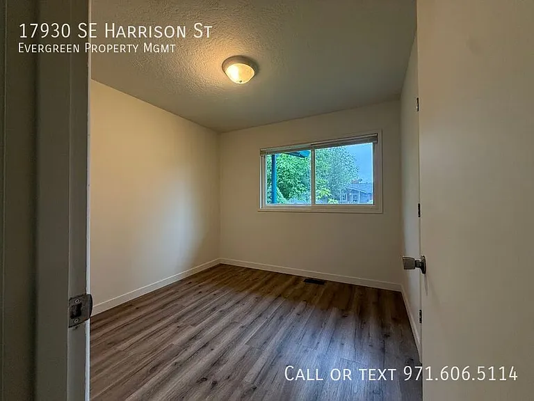 17930 SE Harrison St — Photo 14