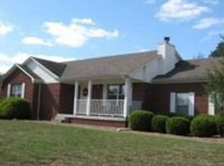 118 Cirlce Valley Dr, Hillview, KY 40229