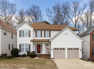 6529 Harburn Forest Dr, Charlotte, NC 28269