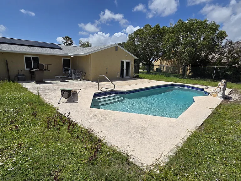 2209 SE East Dunbrooke Cir — Photo 19
