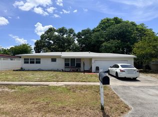 557 W Dayton Cir, Fort Lauderdale, FL 33312