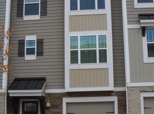 16 Prairie View Ct, Durham, NC 27703