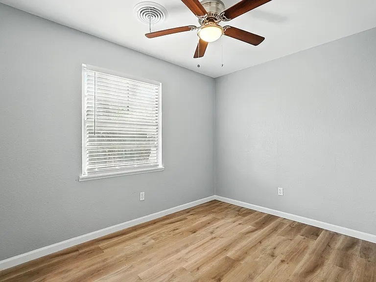 5107 Durango Dr — Photo 15
