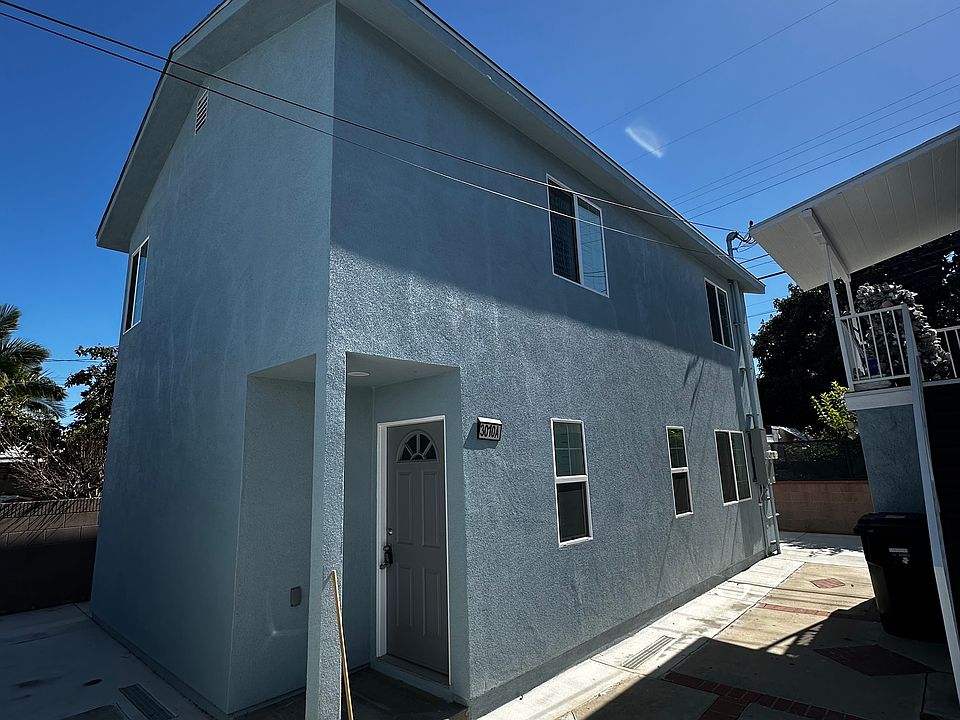 1st image of 3010 Hill St #A
