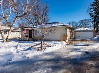 1210 6th Ave NE, Rochester, MN 55906