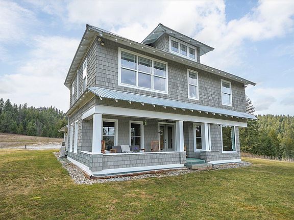 3rd image of 42994 S Loon Lake Rd