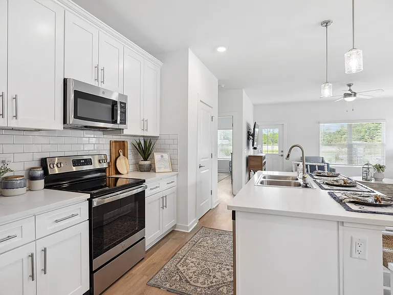 River Rock at Blume Road 55+ Active Adult Homes — Photo 19
