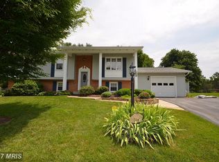 108 Orchard Cir, Hamilton, VA 20158