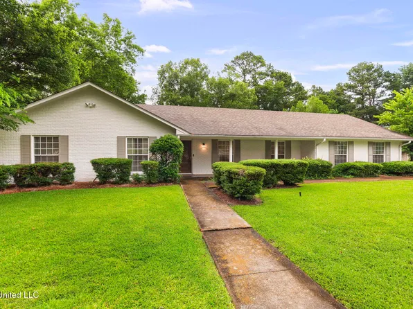 1940 Sheffield Dr, Jackson, MS 39211