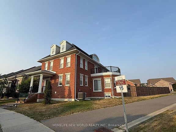 3rd image of 724 James Sweetman Ave