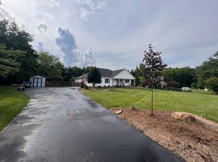 10816 Haislip Ln, Lorton, VA 22079