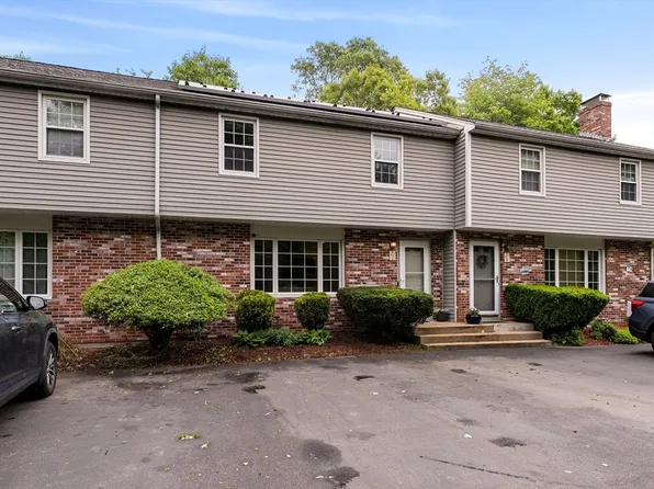 21 Potter Ave Unit 3, Plainville, MA 02762