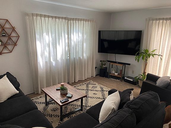 2nd image of 12335 Shaunsetta Ct #12335