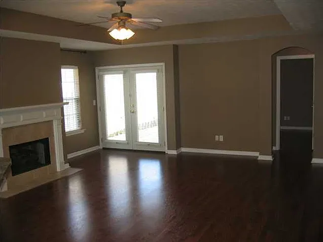 9437 Colleton Way — Photo 4