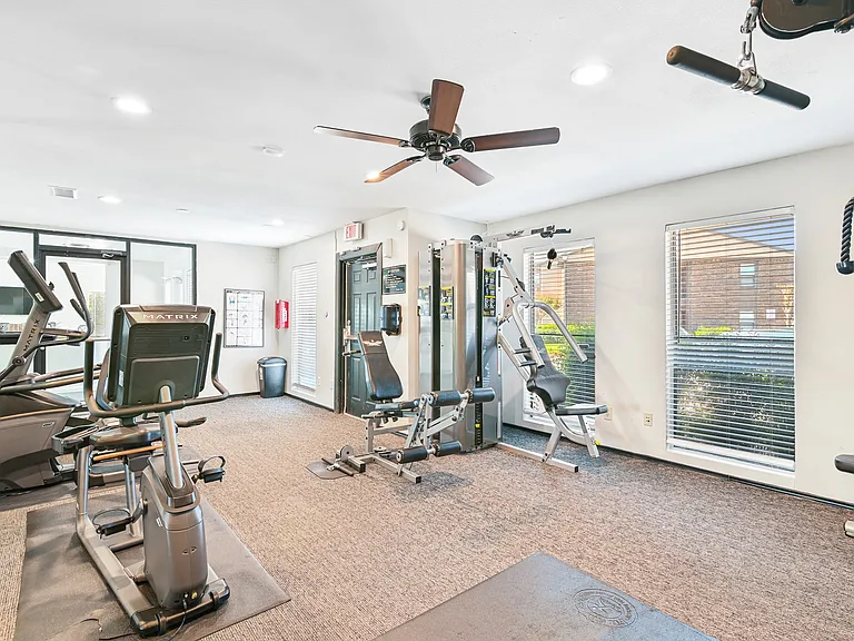 Brookstone & Terrace — Photo 8
