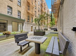 236 W 64th St APT 2E, New York, NY 10023