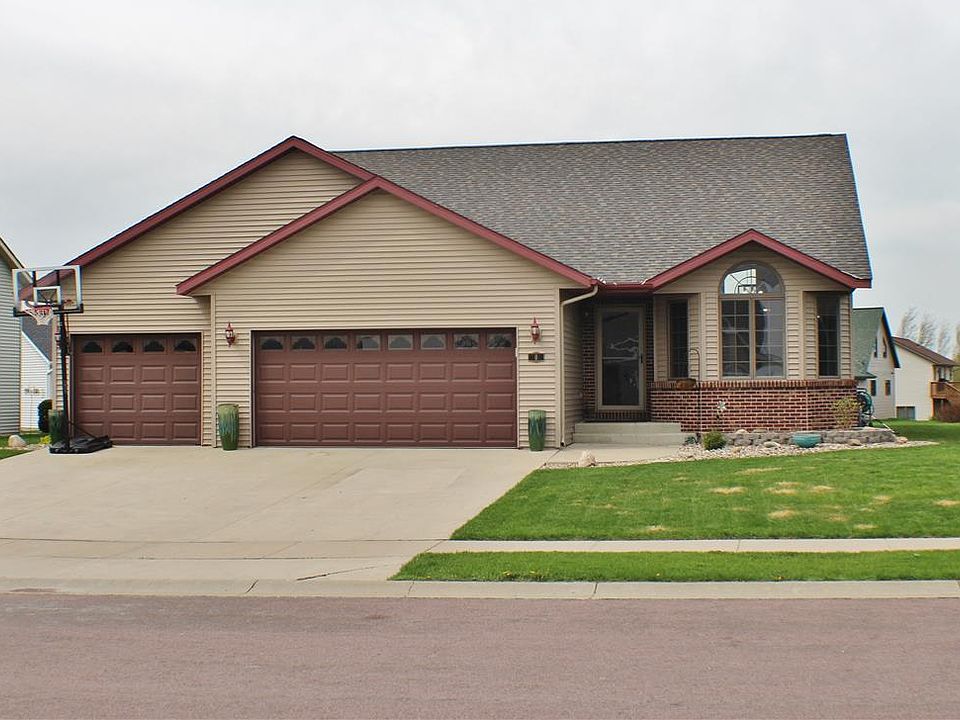 1st image of 108 Uriah Ct