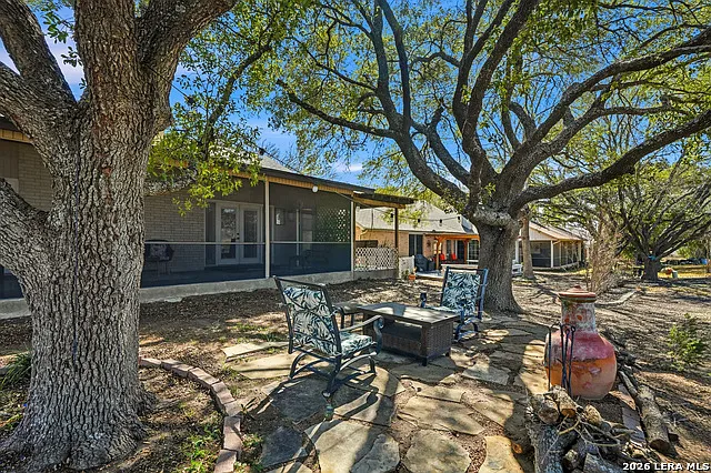 3729 Hunters Gln — Photo 37