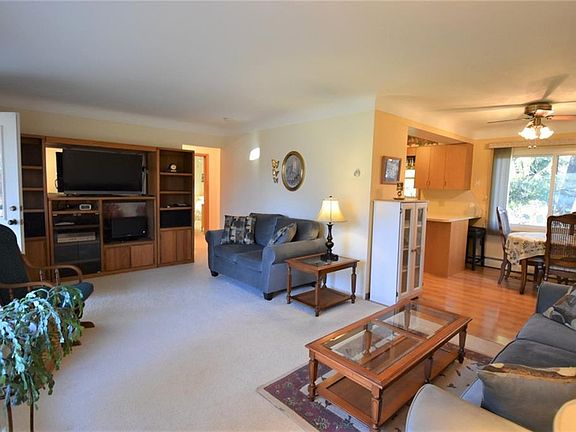 5th image of 29 Lucy Ln