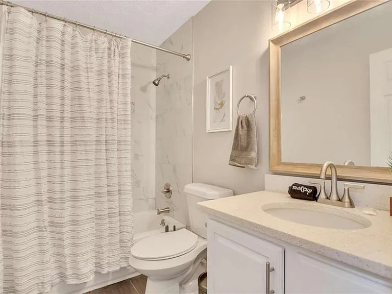 6340 McCollum Ln — Photo 21
