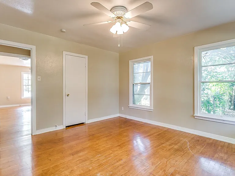 3928 Winfield Ave — Photo 16