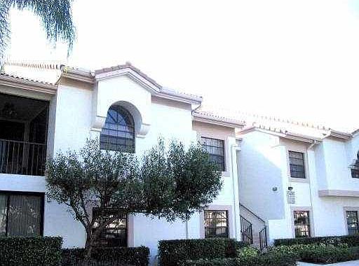 3rd image of 5438 Verona Dr APT K