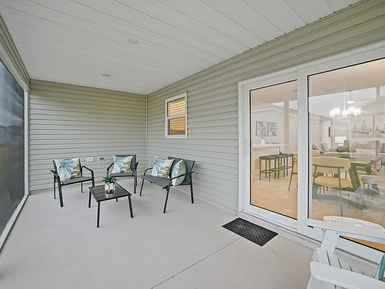 7661 Rutherford Ln — Photo 28