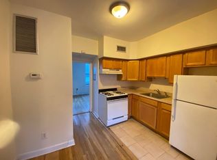 276 1st St APT 1, Jersey City, NJ 07302