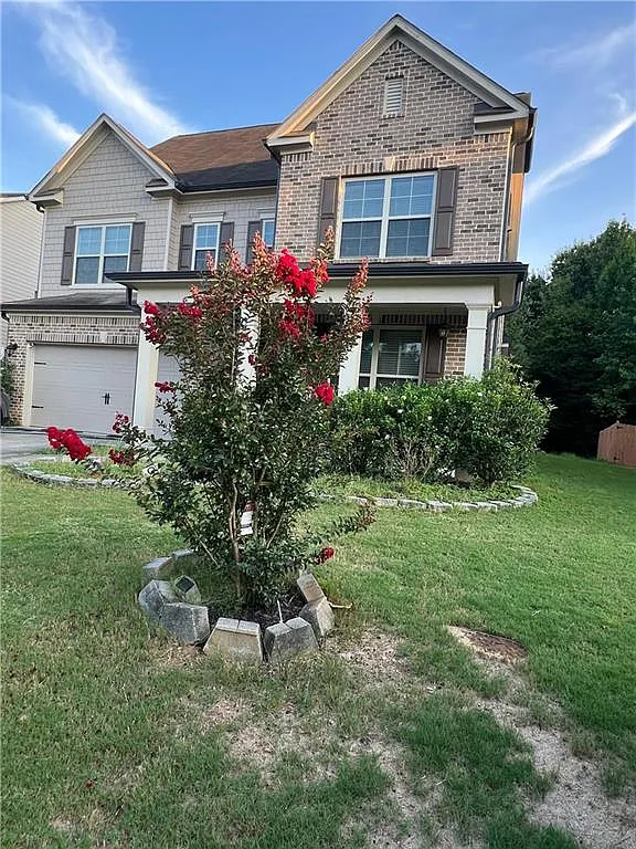 5 bed, 4.0 bath, 2779 sqft, $3,000 — Photo 2