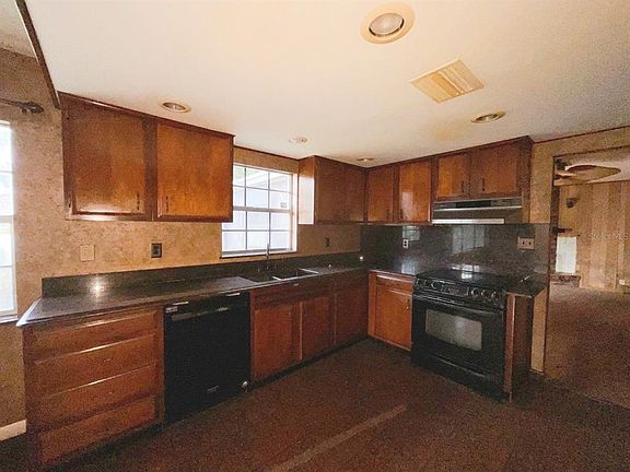 3rd image of 603 W OCALA STREET