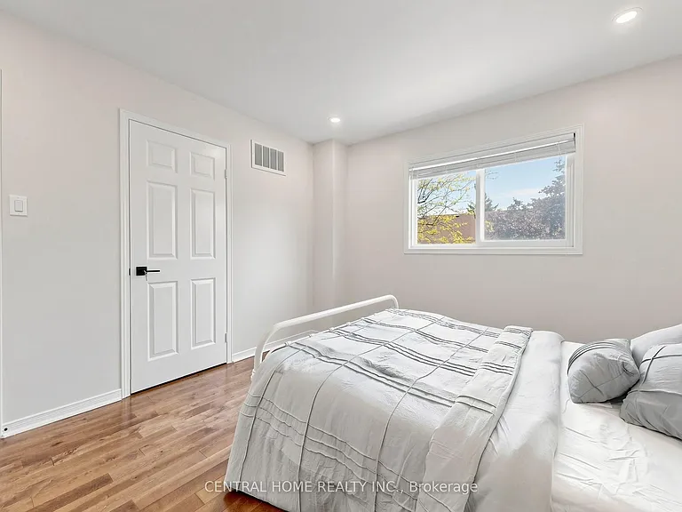 48 Ballard Cres — Photo 39