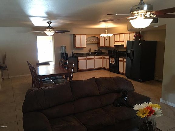 3rd image of 884 S Saguaro Dr
