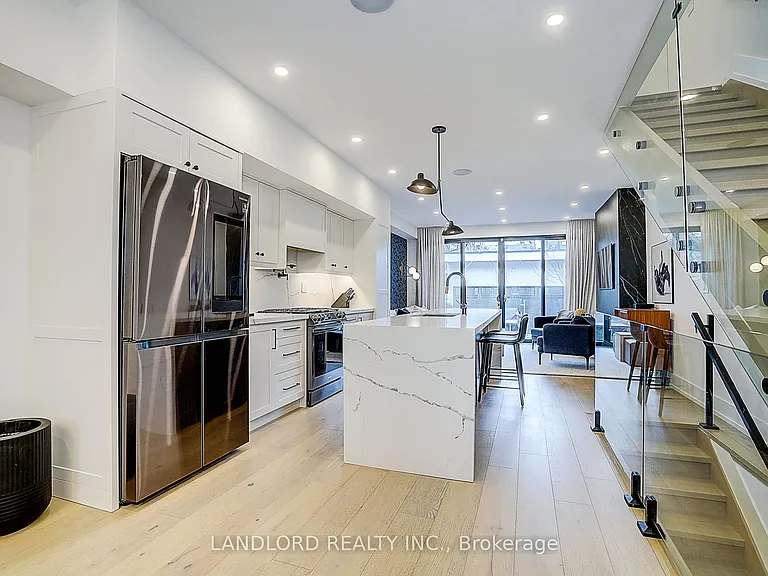 21 Shudell Ave — Photo 8