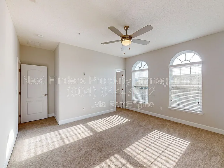 4421 Ellipse Dr — Photo 17