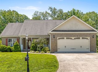 10782 Thatcher Crest Dr, Soddy Daisy, TN 37379