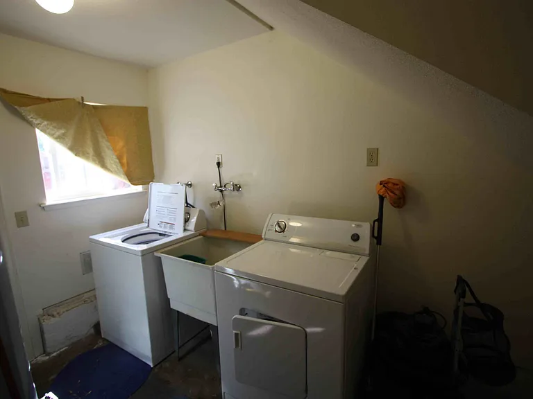 415 T St #2 — Photo 13