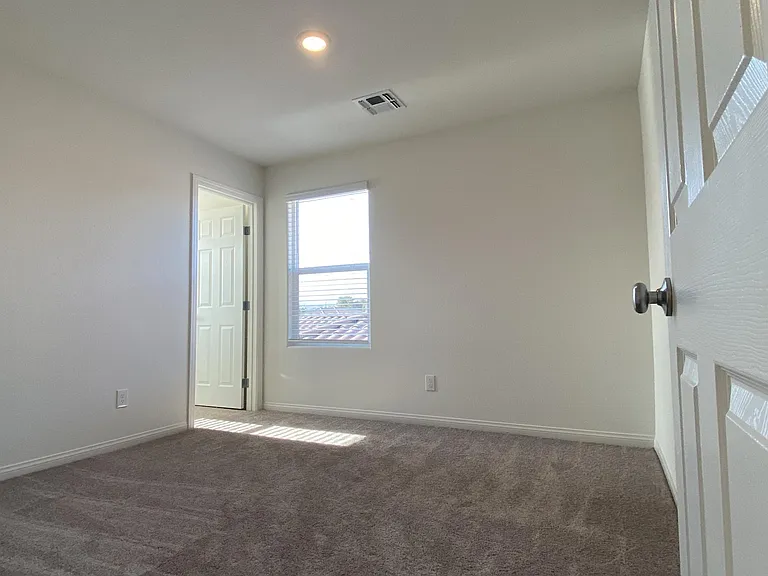 6982 Solano Canyon Ave — Photo 19