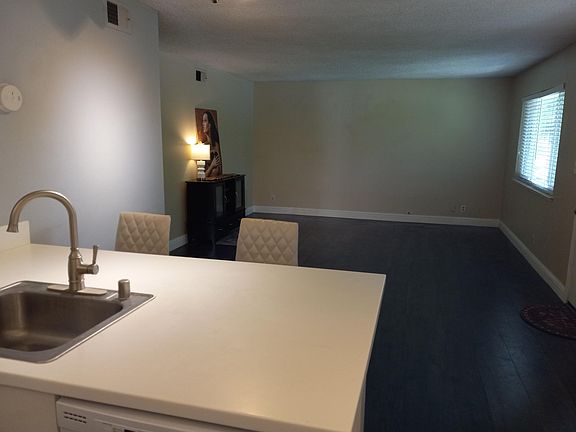 4th image of 5606 Madison Ave APT 1