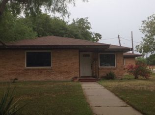802 Country Club Dr, Mission, TX 78572