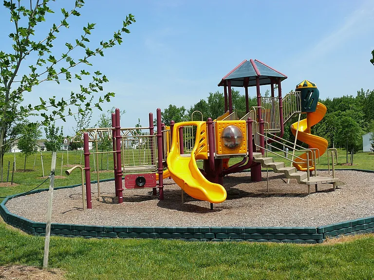29701 Standish St — Photo 22