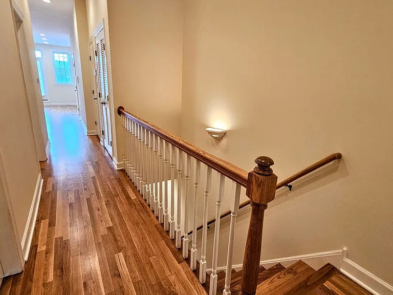 508 N Hartland Ct #2S — Photo 3
