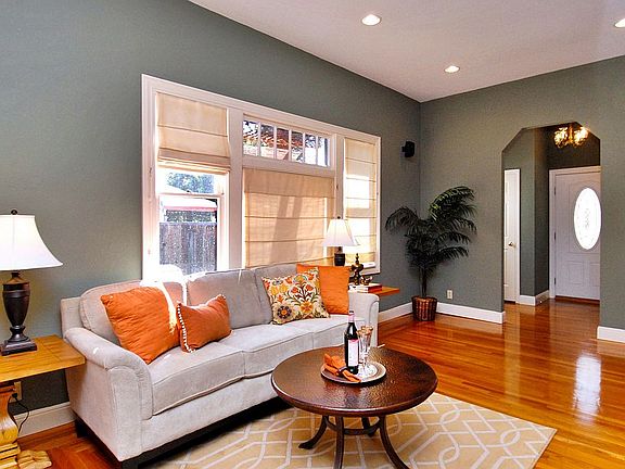 3rd image of 552 N 20th St