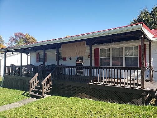 2nd image of 211 Blevins Cir