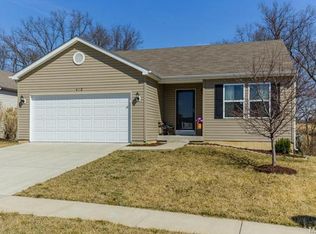 416 Red Coat Trl, Wentzville, MO 63385