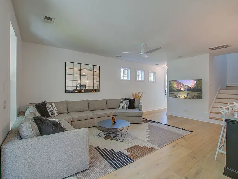 2137 Oyster Reef Ln — Photo 2