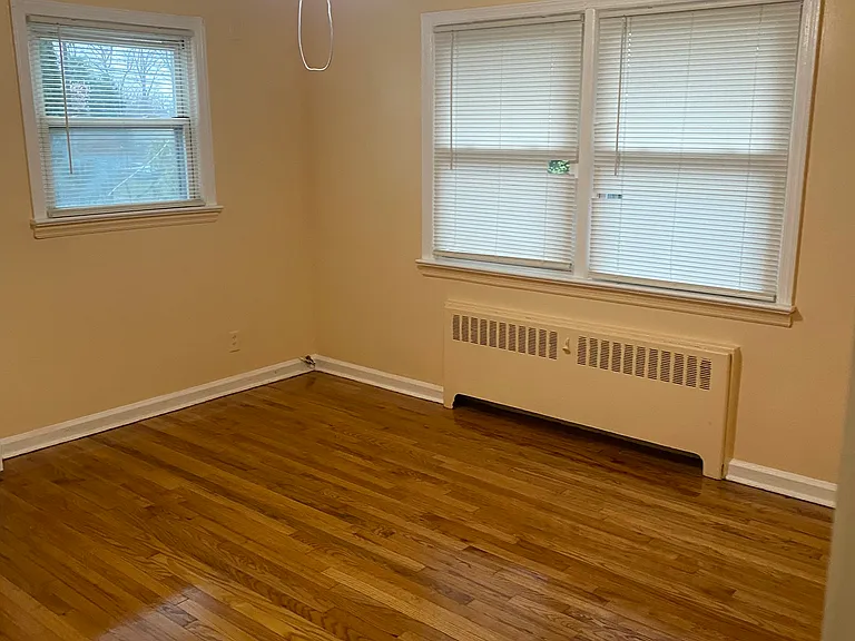 27 Woods Ave #1F — Photo 25