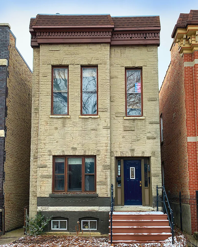 1352 N Oakley Blvd, Chicago, IL 60622 | Zillow