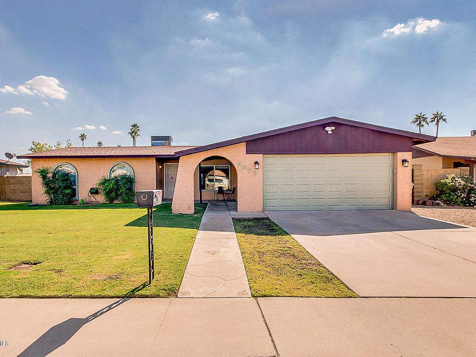 1st image of 4833 W Desert Cove Ave