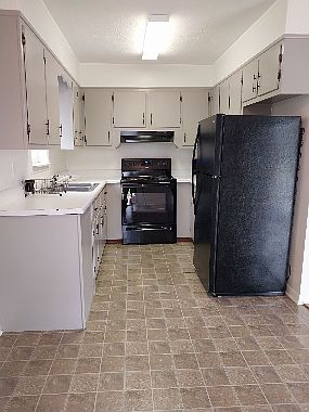 2nd image of 315 Bailey Rd #5