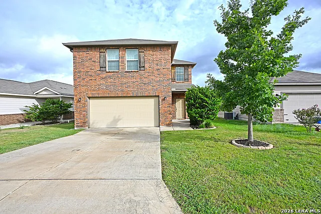 4 bed, 2.5 bath, 2052 sqft, $1,850 — Photo 1